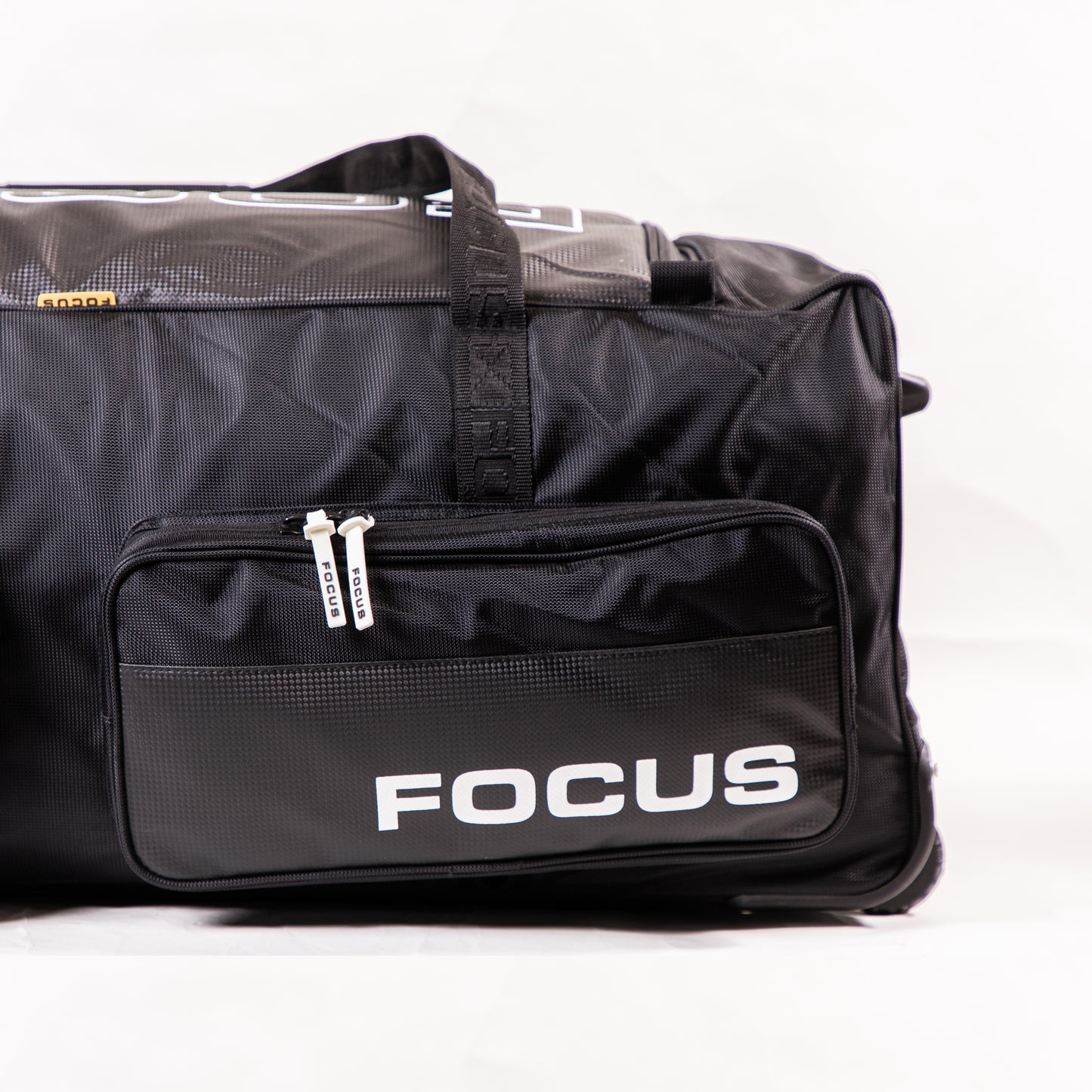SELECT Edition Wheelie Bag - Black