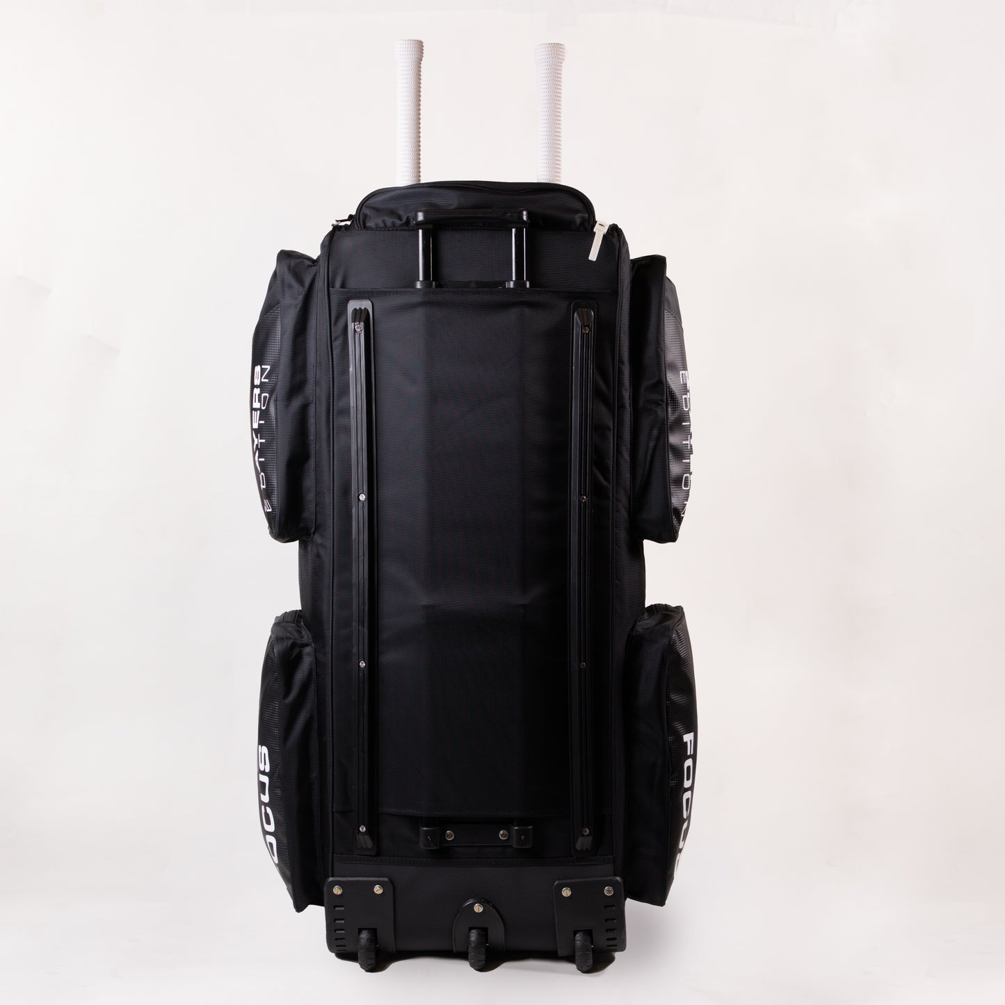 PLAYERS Edition Standup Wheelie Bag - Black