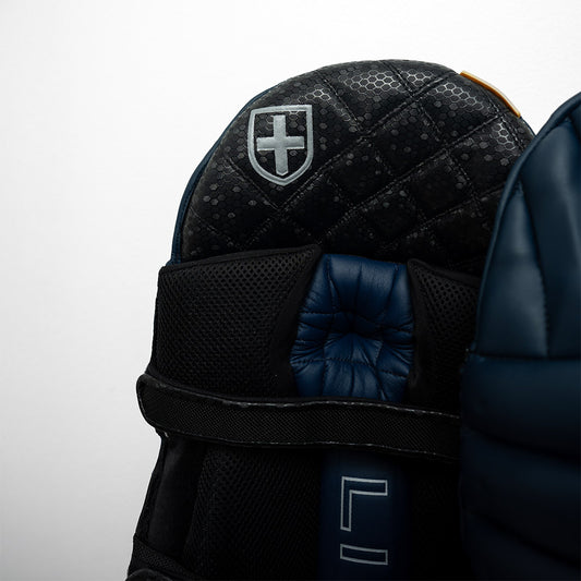 Limited Edition Batting Pads Blue - Adult - RH
